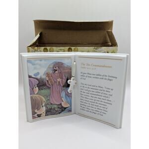 Vintage Precious Moments Enesco #472867 “Ten Commandments” Bible Plaque